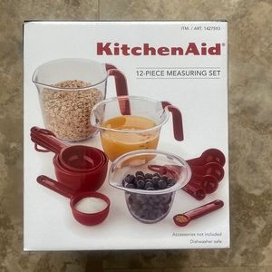 Kitchen aid 12 piece measuring cup set